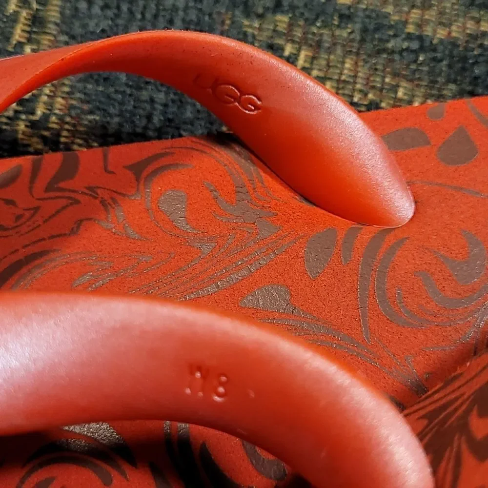 Ugg Women's Red Flip Flops- Size 8 - Picture 3 of 5